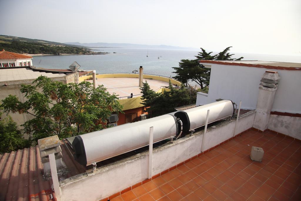 Appartamenti Ideal Isola Rossa Exterior foto
